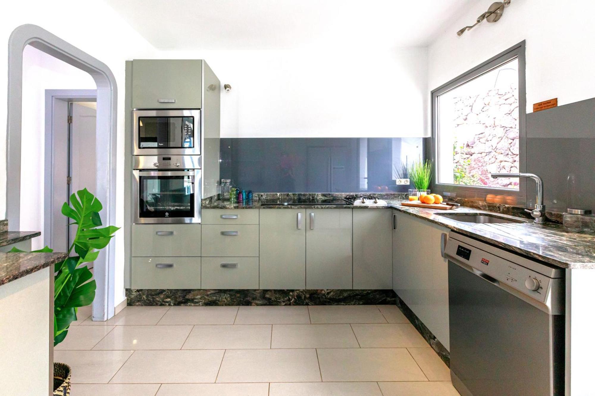 Luxus Villa Mit 5 Schlafzimmern, Heated Pool, Ps4, Fitnessraum Tabayesco Esterno foto